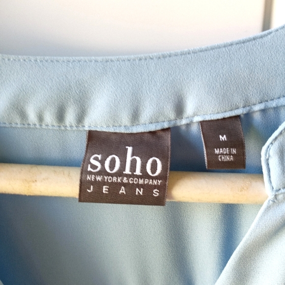 🦋Soho light blue blouse🦋 - Picture 4 of 4